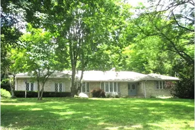 3916 Fairway Drive, Canfield, OH 44406 - Photo 3