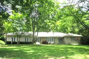 3916 Fairway Dr, Canfield, OH 44406 - Photo 3