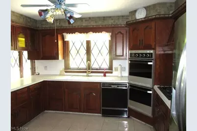 3916 Fairway Drive, Canfield, OH 44406 - Photo 7