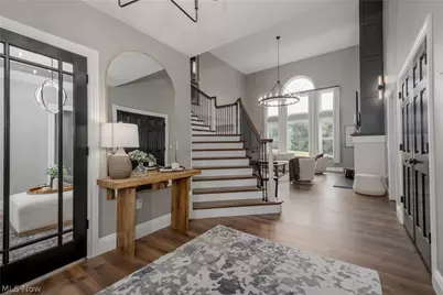 41 W Nimisila Road, New Franklin, OH 44319 - Photo 5