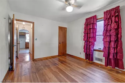 3203 Oakdale Avenue, Lorain, OH 44055 - Photo 17
