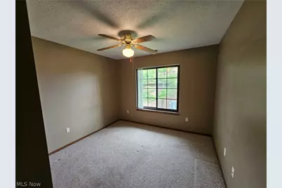 8605 Scenicview Drive #203, Grandview Heights, OH 44147 - Photo 21