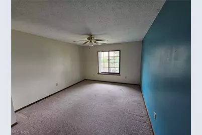 8605 Scenicview Drive #203, Grandview Heights, OH 44147 - Photo 15