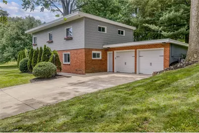 145 Brookdell Drive NW, North Canton, OH 44720 - Photo 11