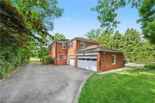 19909 Malvern Rd, Huber Heights, OH 44122 - Photo 41
