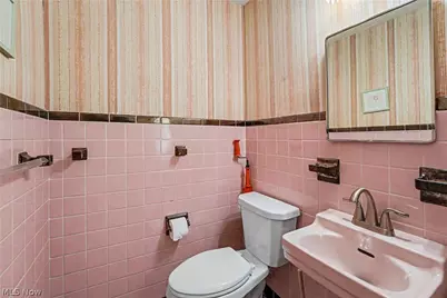 19909 Malvern Road, Huber Heights, OH 44122 - Photo 21