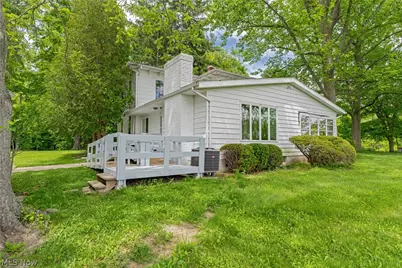 1740 W Comet Road, New Franklin, OH 44216 - Photo 23