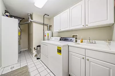 610 Hidden Harbor Drive, Fairport Harbor, OH 44077 - Photo 25