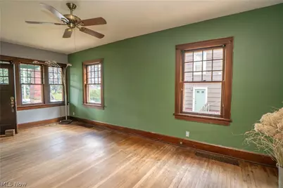 1131 Broad Avenue NW, Canton, OH 44708 - Photo 5