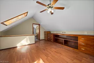 4905 Pinewood Dr, Sheffield Lake, OH 44054 - Photo 25
