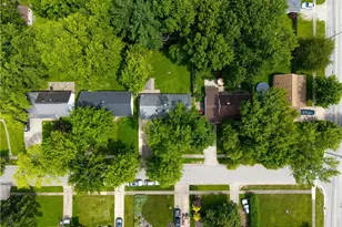 4905 Pinewood Dr, Sheffield Lake, OH 44054 - Photo 33
