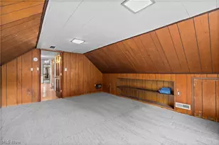 4905 Pinewood Dr, Sheffield Lake, OH 44054 - Photo 23
