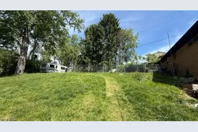 423 Rosemont Avenue, Steubenville, OH 43952 - Photo 3
