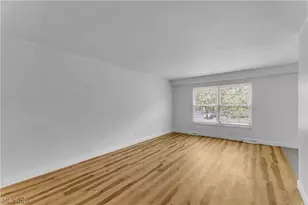 3279 Warrensville Center Rd, Huber Heights, OH 44122 - Photo 5
