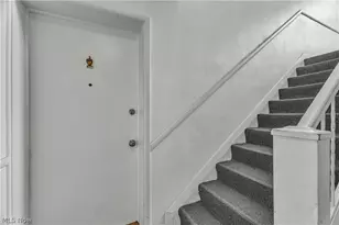 3279 Warrensville Center Rd, Huber Heights, OH 44122 - Photo 19