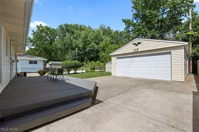 319 Erieview Boulevard, Sheffield Lake, OH 44054 - Photo 35