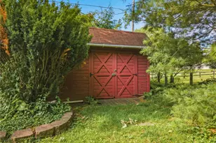 2211 Hunting Valley St NW, North Canton, OH 44720 - Photo 29