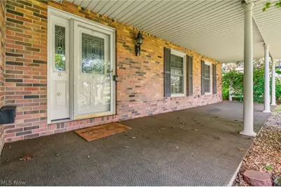 2211 Hunting Valley Street NW, North Canton, OH 44720 - Photo 3