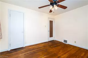 302 Cedar Ave, Steubenville, OH 43952 - Photo 21
