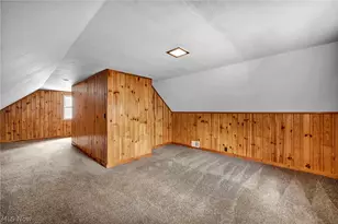 18401 Parkmount Ave, Loveland, OH 44135 - Photo 17