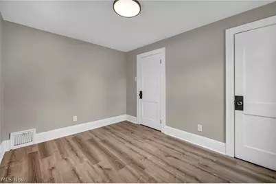 825 Dan Street, Akron, OH 44310 - Photo 27