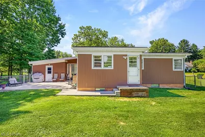 8259 Walter Street NW, Massillon, OH 44646 - Photo 3