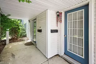 547 E Main St, Ravenna, OH 44266 - Photo 7