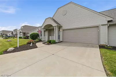 853 Beverly Avenue, Canal Fulton, OH 44614 - Photo 3