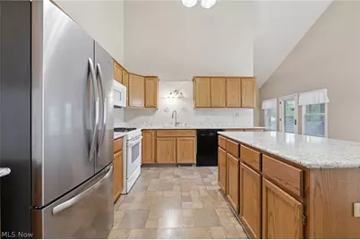 853 Beverly Avenue, Canal Fulton, OH 44614 - Photo 15