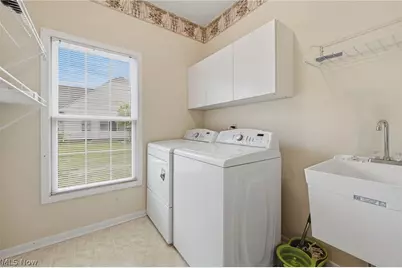 853 Beverly Avenue, Canal Fulton, OH 44614 - Photo 17