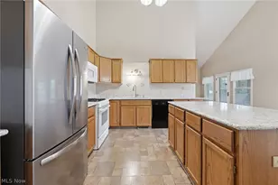 853 Beverly Ave, Canal Fulton, OH 44614 - Photo 13