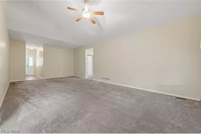 853 Beverly Avenue, Canal Fulton, OH 44614 - Photo 9