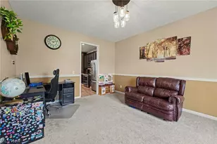 2721 Candlestick Dr, Norton, OH 44203 - Photo 7