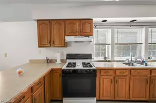 541 & 547 E Main St, Ravenna, OH 44266 - Photo 21