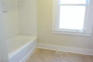 541 & 547 E Main St, Ravenna, OH 44266 - Photo 45