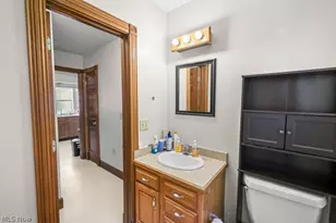 541 E Main St, Ravenna, OH 44266 - Photo 41