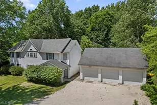 541 E Main St, Ravenna, OH 44266 - Photo 3