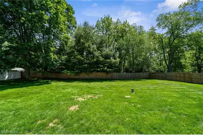1489 Earhart Avenue, Akron, OH 44320 - Photo 29