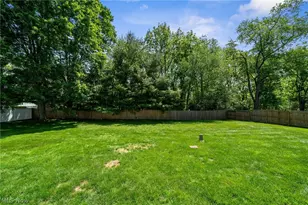 1489 Earhart Ave, Akron, OH 44320 - Photo 29