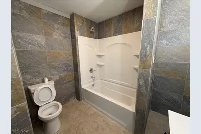 261 N Main Street, Shreve, OH 44676 - Photo 23