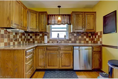 16204 W Park Road, Loveland, OH 44111 - Photo 9