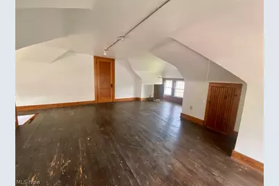 179 Oakdale Avenue, Akron, OH 44302 - Photo 9