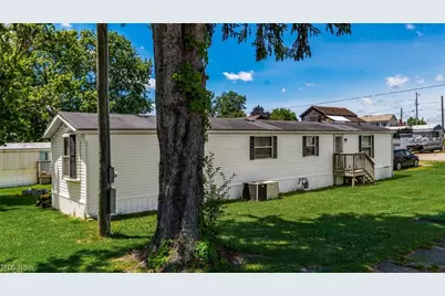 8112 East Street, Adamsville, OH 43802 - Photo 5