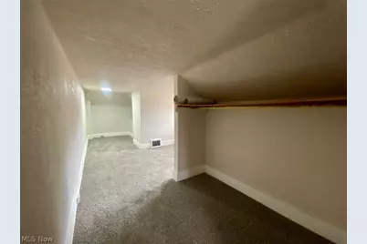 93 Jewett Street, Akron, OH 44305 - Photo 9