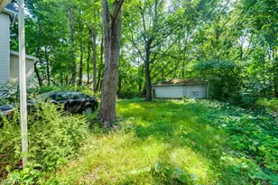 1131 Victory St, Akron, OH 44301 - Photo 15