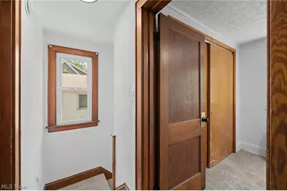 39 E Catawba Avenue, Akron, OH 44301 - Photo 27
