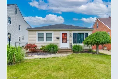 6415 Pelham Drive, Loveland, OH 44129 - Photo 1