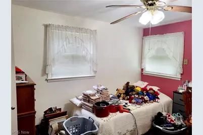 2874 Grant Street, Lorain, OH 44052 - Photo 11