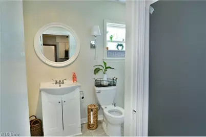 632 Chestnut Street, Conneaut, OH 44030 - Photo 25