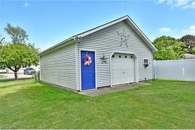 632 Chestnut Street, Conneaut, OH 44030 - Photo 3